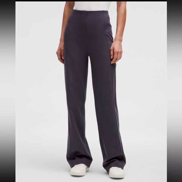NWT Lululemon Stretch Knit Straight-Leg Pull-On Pant / Black Night - Picture 1 of 6